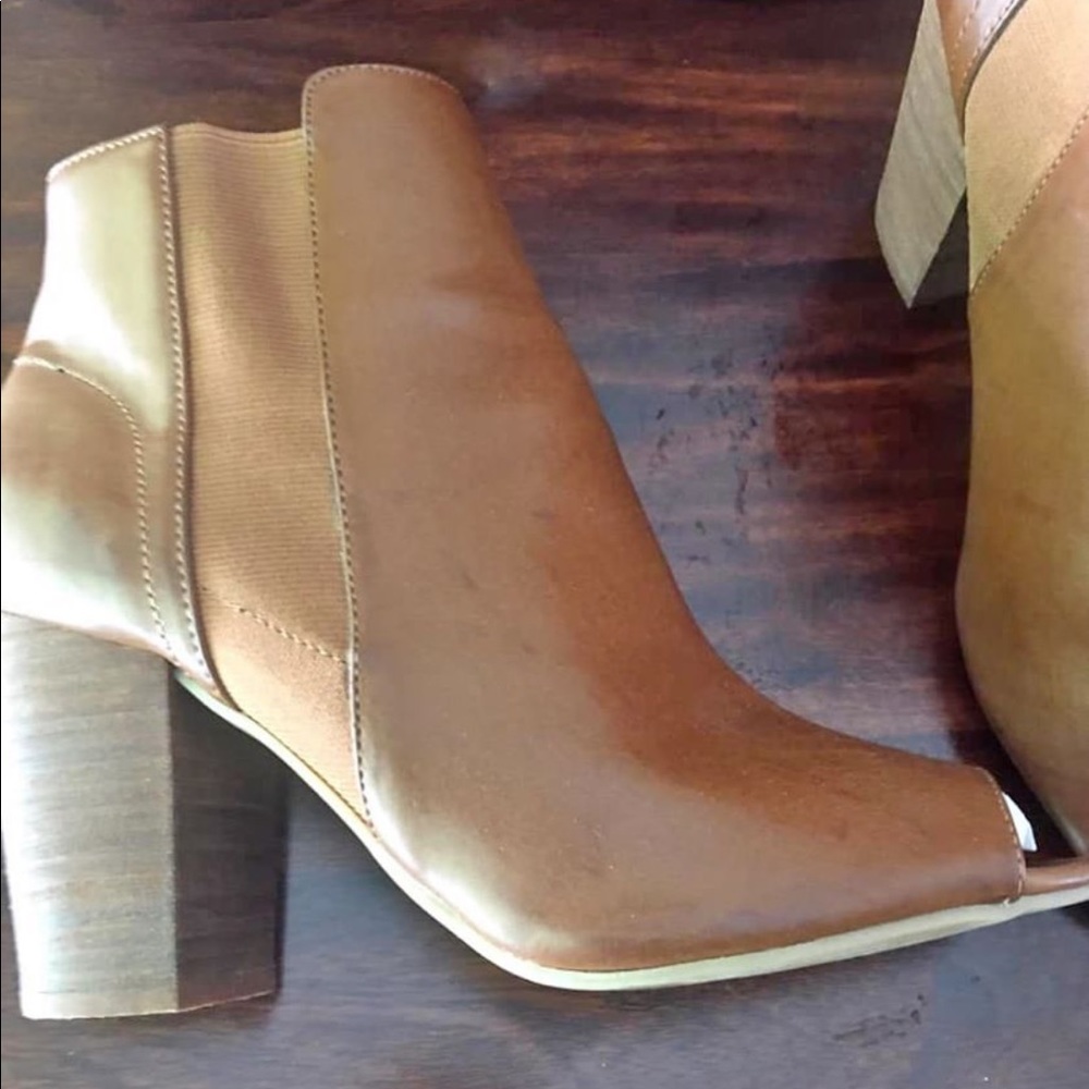 Chinese Laundry Brown Ankle Booties